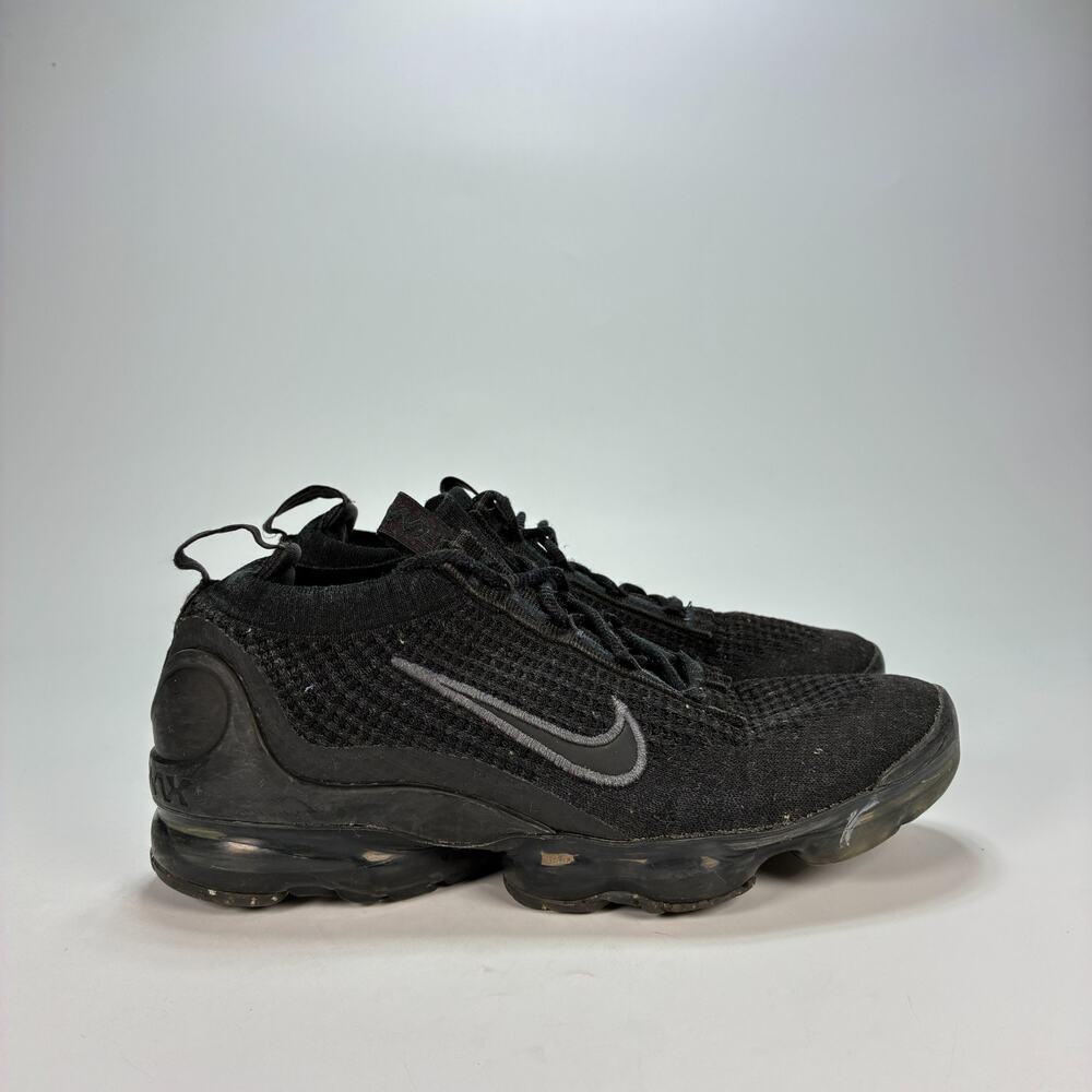 Nike Air VaporMax 2021 Flyknit Black Running Shoes DB1550-001 Youth Size 4.5Y